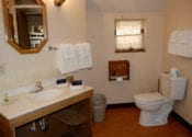 Aspen Lodge bathroom.